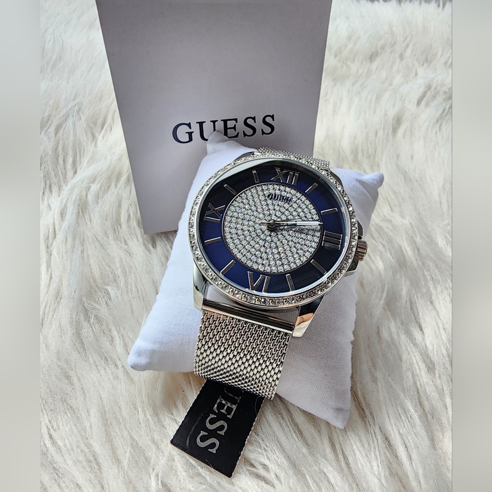 GUESS Watch Original Brand New With Tag - Picture 2 of 9